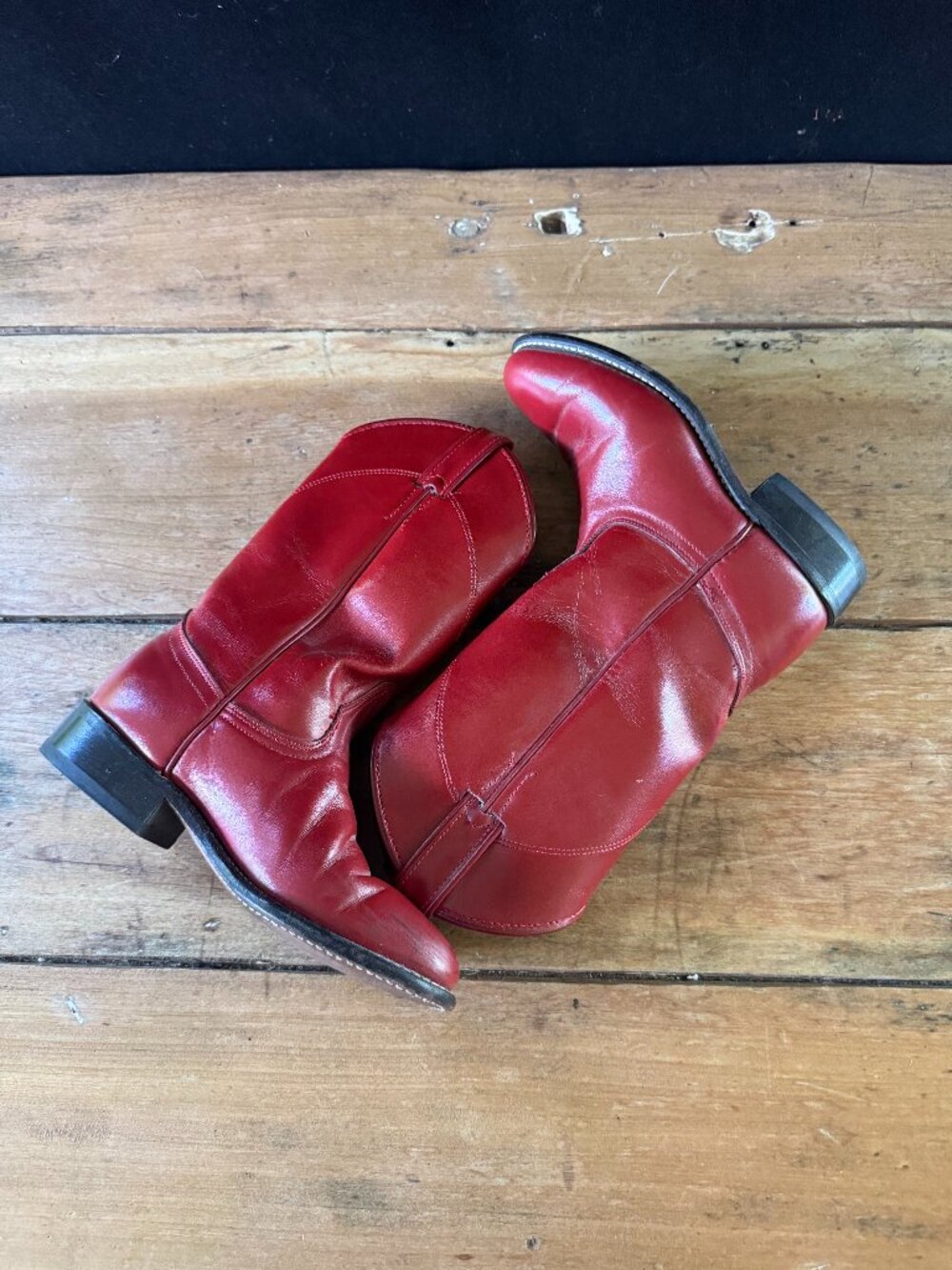 Vintage Woman's Red Laredo Leather Western Cowgirl Boots Size 5.5
